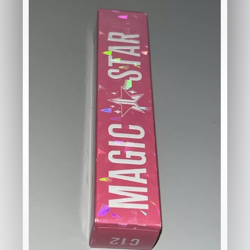 Jeffree Star Magic Star C12 Liquid Concealer